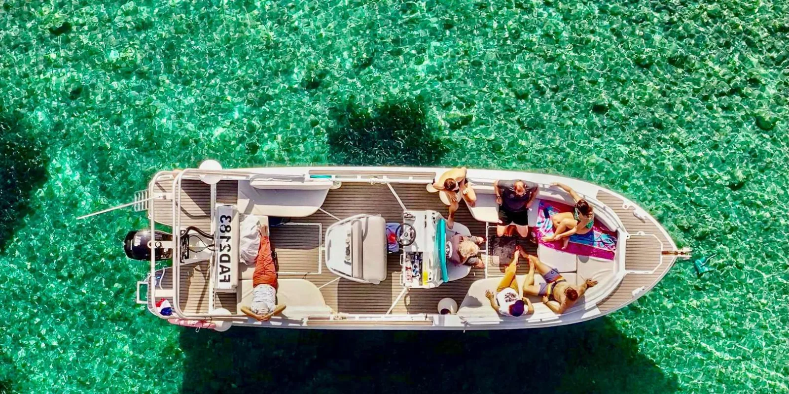 From Marseille: Iconic Calanques Boat Tour with Swimming